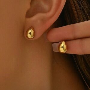 Gold Plated Stainless Steel Teardrop Earrings